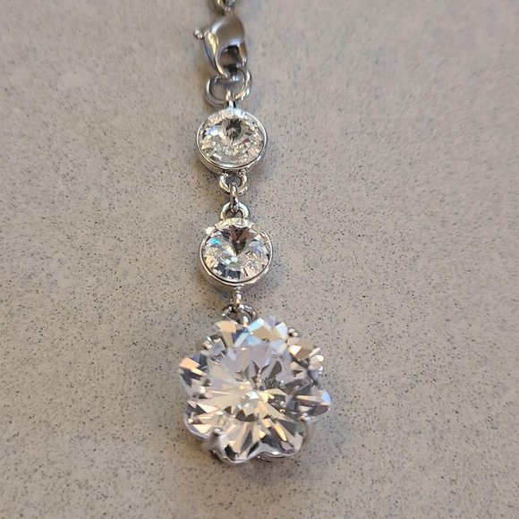 NWOT Rhinestone Phone Charm - Picture 3 of 8